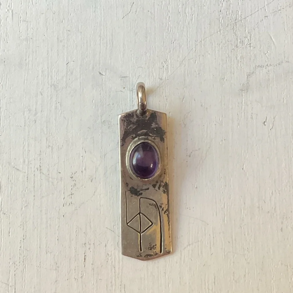 Vintage Sterling Silver Amethyst Cabochon Bar Pendant Southwestern Style